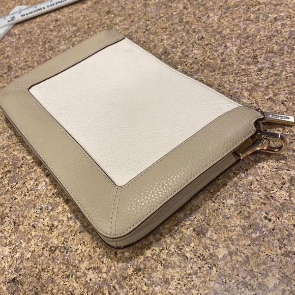 Kate Spade Lena Colorblock Pebbled Leather KH444  NO STRAP And OTHER FLAWS Bag - Picture 10 of 17